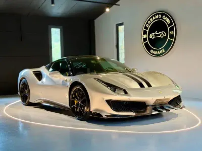 Usado Ferrari 488 720 CV (529 kW) 2019 Gris / plata Coupe