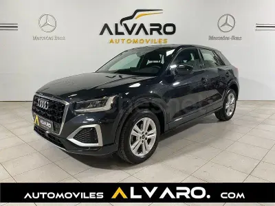 Usado Audi Q2 Advanced Plus 150 CV (110 kW) 2021 Gris / plata SUV