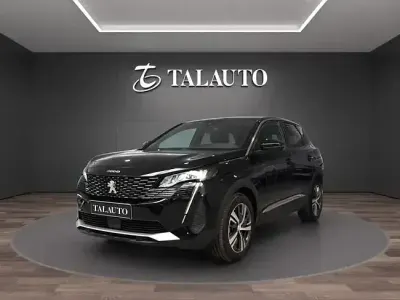 Usado Peugeot 3008 Allure 130 CV (95 kW) 2024 Negro SUV
