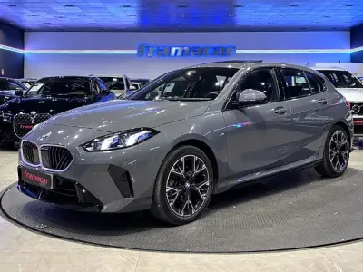 Usado BMW 120 M Sport 163 CV (119 kW) 2024 Gris Utilitario