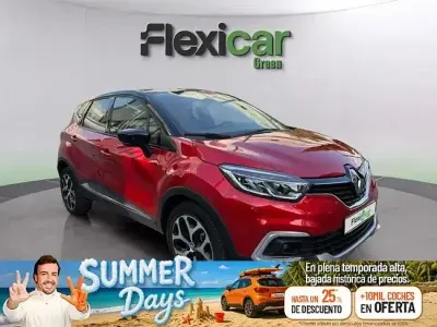 Usado Renault Captur Zen 90 CV (66 kW) 2017 Rojo SUV