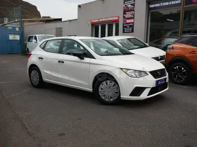 Käytetty Seat Ibiza Reference 95 HP (69 kW) 2019 Valkoinen Viistoperä