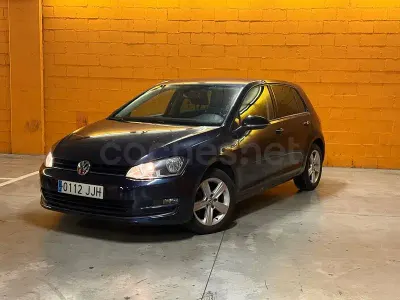 Usado VW Golf VII Business 110 CV (80 kW) 2015 Azul Berlina