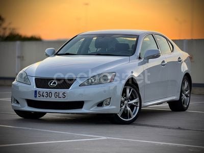 Lexus IS220d