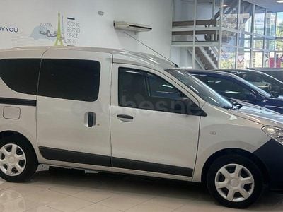 Usado Dacia Dokker 102 CV (75 kW) 2018 Gris / plata Monovolumen