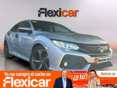 Usado Honda Civic Comfort 129 CV (94 kW) 2018 Gris Utilitario
