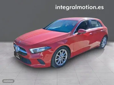Usado Mercedes A180 116 CV (85 kW) 2019 Rojo Berlina