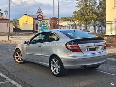 Mercedes C180