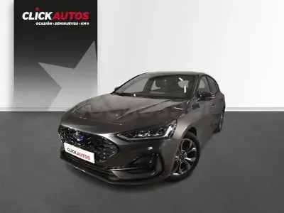 Usado Ford Focus ST-Line 125 CV (91 kW) 2024 Gris / plata Berlina