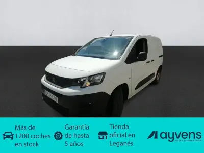 Usado Peugeot Partner Premium 98 CV (72 kW) 2021 Blanco Monovolumen