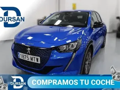 Usado Peugeot e-208 Allure 100 kW (136 CV) 2024 Azul Utilitario