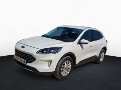 Usado Ford Kuga Titanium 226 CV (166 kW) 2021 Blanco SUV