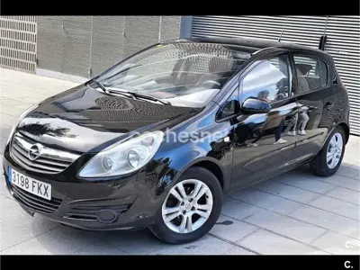 Usado Opel Corsa Cosmo 90 CV (66 kW) 2007 Negro Utilitario