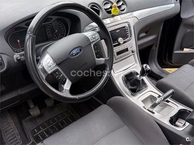 Usado Ford S-MAX Titanium 175 CV (128 kW) 2009 Negro Monovolumen