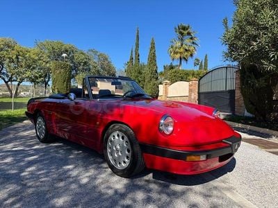Usado Alfa Romeo Spider 128 CV (94 kW) 1987 Rojo Descapotable