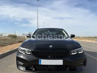 Usado BMW 320 Sport Line 190 CV (139 kW) 2019 Negro Berlina