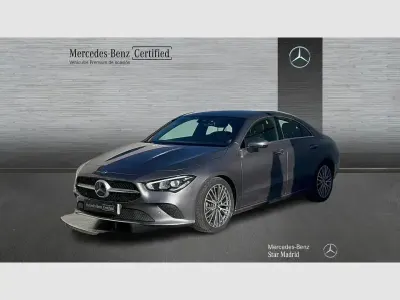 Usado Mercedes CLA200 150 HP (110 kW) 2022 Cinzento Sedan