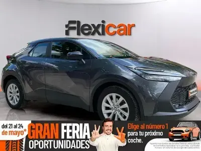Usado Toyota C-HR Active 140 CV (102 kW) 2024 Gris SUV