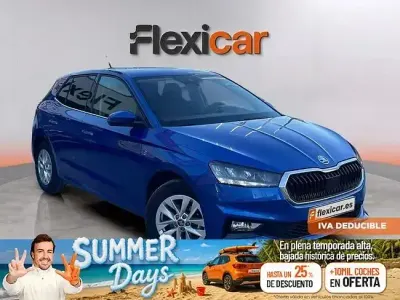 Usado Skoda Fabia 95 CV (69 kW) 2025 Azul Utilitario