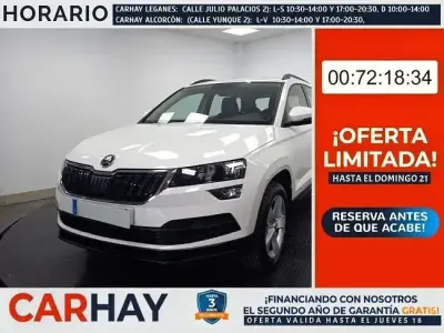 Usado Skoda Karoq Ambition 150 CV (110 kW) 2021 Blanco SUV