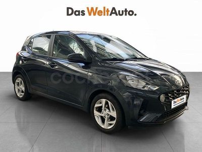 Usado Hyundai i10 67 CV (49 kW) 2022 Gris / plata Utilitario