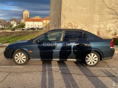 Usado Opel Vectra Comfort 100 CV (73 kW) 2002 Azul Berlina