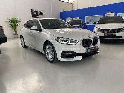 Używany BMW 118 Comfort Edition 150 KM (110 kW) 2020 Biały Hatchback