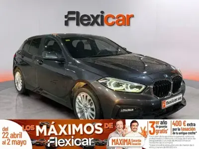 Begagnad BMW 118 140 HK (102 kW) 2020 Grå Halvkombi