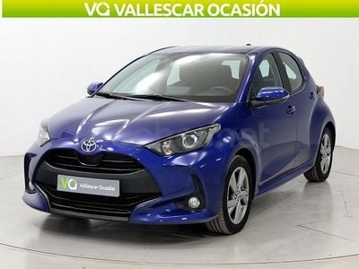 Usado Toyota Yaris Hybrid Active 116 CV (85 kW) 2024 Azul Berlina