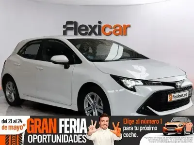 Usado Toyota Corolla Business Edition 122 CV (89 kW) 2022 Blanco