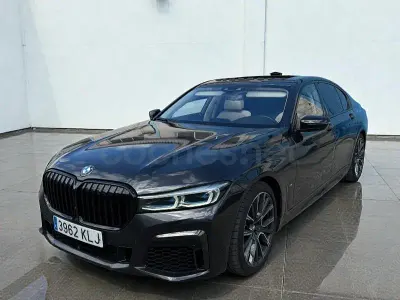 Occasion BMW 730 Comfort Edition 265 PK (194 kW) 2018 Grijs Sedan