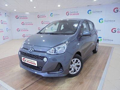 Usado Hyundai i10 66 CV (48 kW) 2019 Gris Utilitario