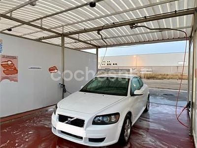 Blanco Usado 2007 Volvo C30 Momentum Utilitario | 4800 € (Buen precio)