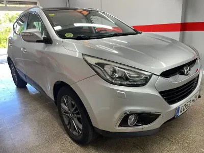 Usado Hyundai ix35 115 CV (84 kW) 2014 Gris / plata SUV