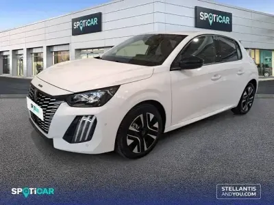 Usado Peugeot 208 Allure 110 CV (80 kW) 2024 Blanco Utilitario
