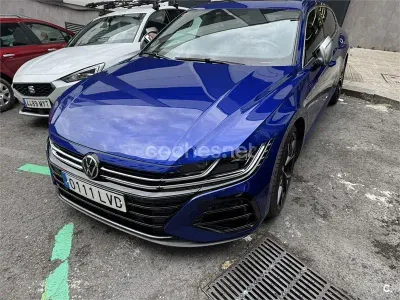 Usado VW Arteon R 320 CV (235 kW) 2021 Azul Familiar