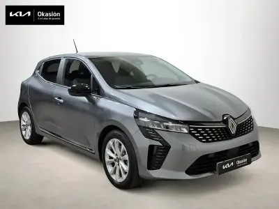 Usado Renault Clio V Evolution 100 CV (73 kW) 2024 Gris Berlina