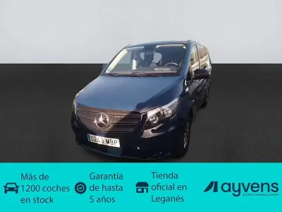 Usado Mercedes Vito 136 CV (100 kW) 2022 Azul Van
