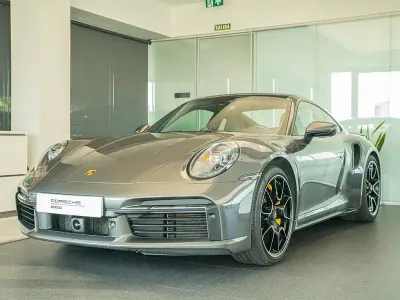 Usado Porsche 911 Turbo S 650 CV (478 kW) 2023 Gris / plata Coupe