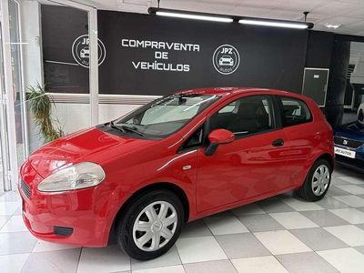 Usado Fiat Grande Punto Active 65 CV (47 kW) 2007 Rojo Utilitario