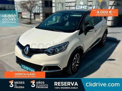 Usado Renault Captur Intens 90 CV (66 kW) 2016 Beige SUV