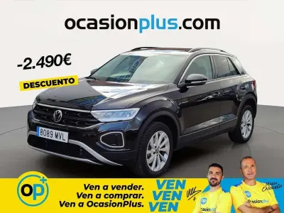 Usado VW T-Roc Life 150 CV (110 kW) 2024 Negro SUV