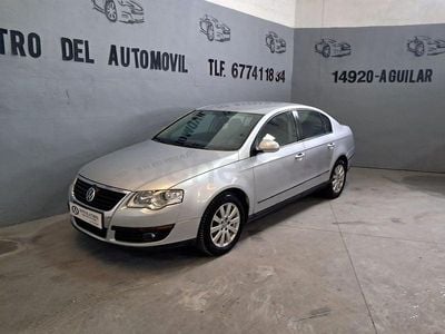 Usado VW Passat Edition 110 CV (80 kW) 2010 Gris / plata Berlina