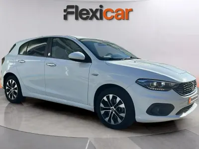 Usado Fiat Tipo Mirror 95 CV (69 kW) 2020 Blanco Berlina