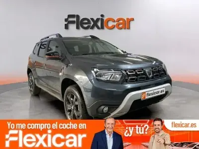 Usado Dacia Duster Extreme 100 CV (73 kW) 2022 Gris SUV
