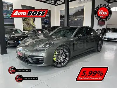 Usado Porsche Panamera 4 Platinum Edition 462 CV (339 kW) 2023 Gris / plata Berlina