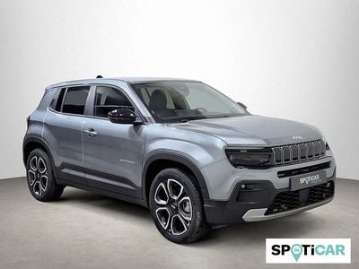 Gris Usado 2024 Jeep Avenger EV Summit SUV | 23.900 € (Buen precio)