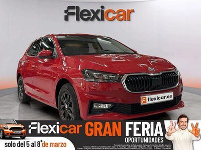 Usado Skoda Fabia Selection 80 CV (58 kW) 2024 Rojo Berlina