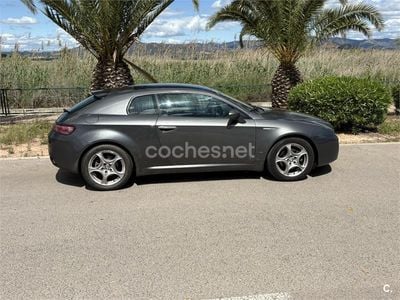 Gris / plata Usado 2007 Alfa Romeo Brera Coupe | 6500 €