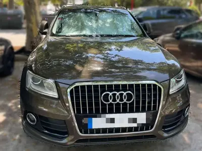 Usado Audi Q5 Ambiente 150 CV (110 kW) 2012 Marrón SUV